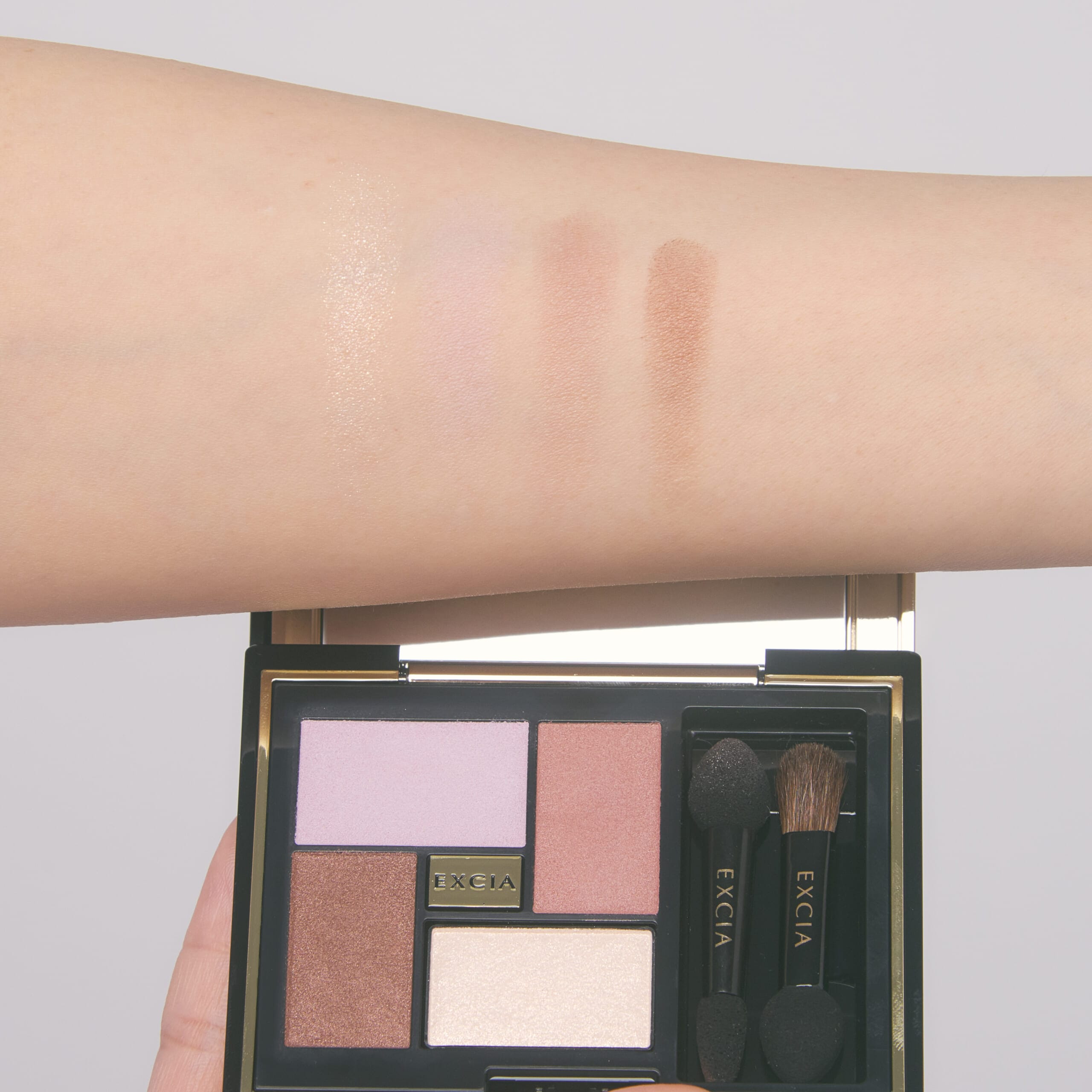 アイカラー ヴォロンテ をお試し！