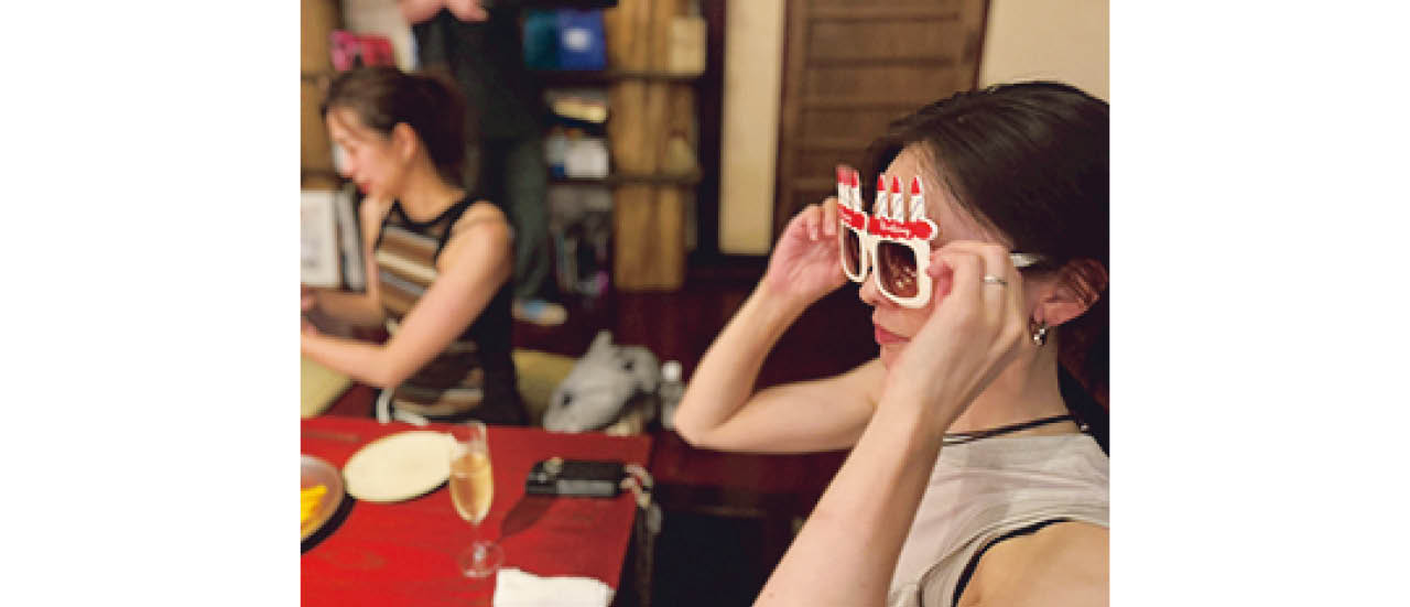 旅のマストアイテム:お祝いグッズ