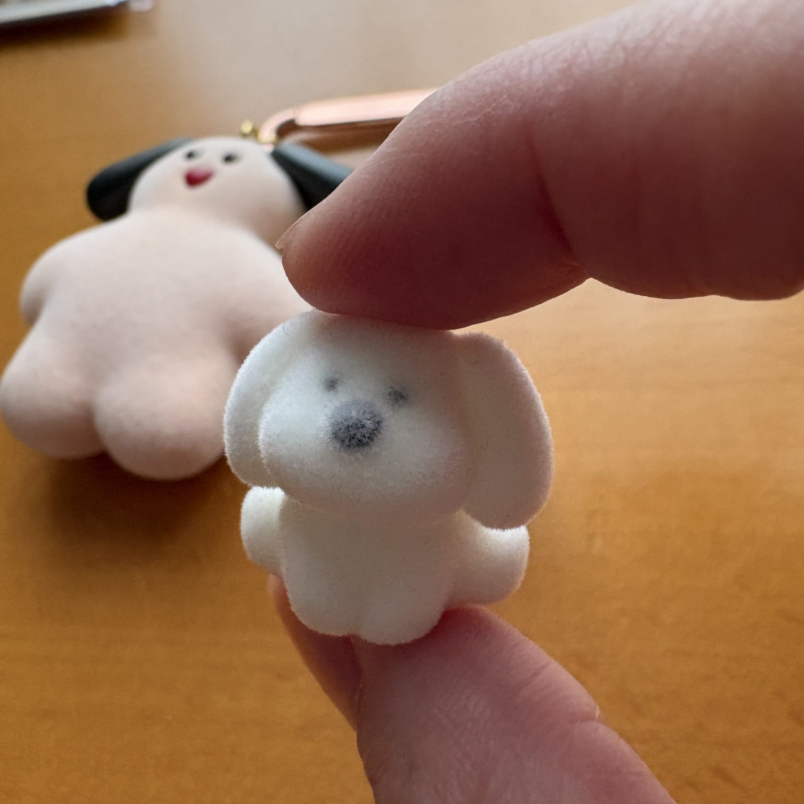 セリア　マスコットチャーム　デコパーツ　100均　イヌ