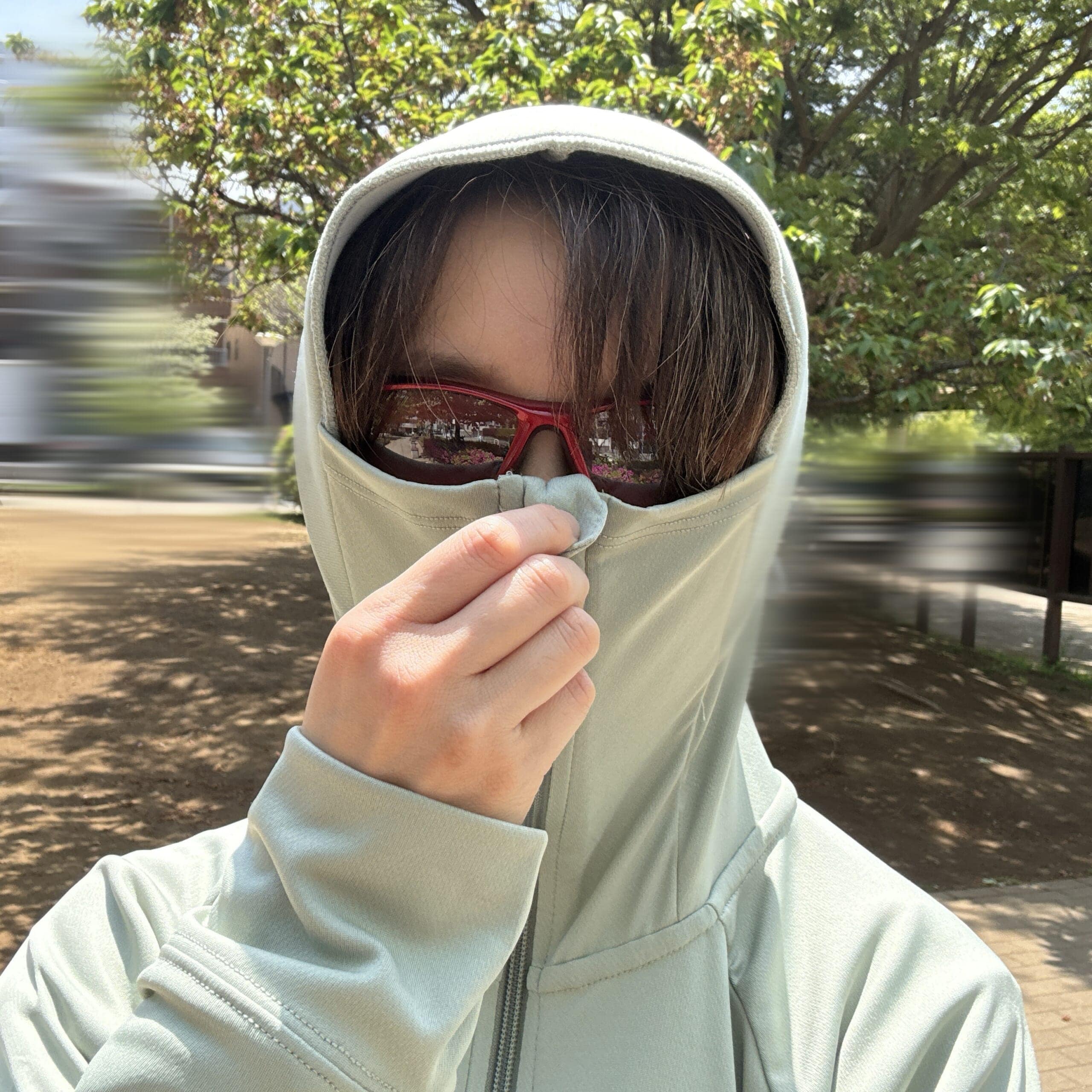 「クール UV フェイス ガード パーカー Ｍサイズ ブラック 税込1,500円」