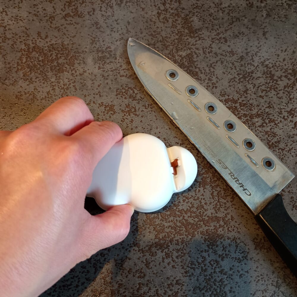 日用品　セリア　包丁とぎ2