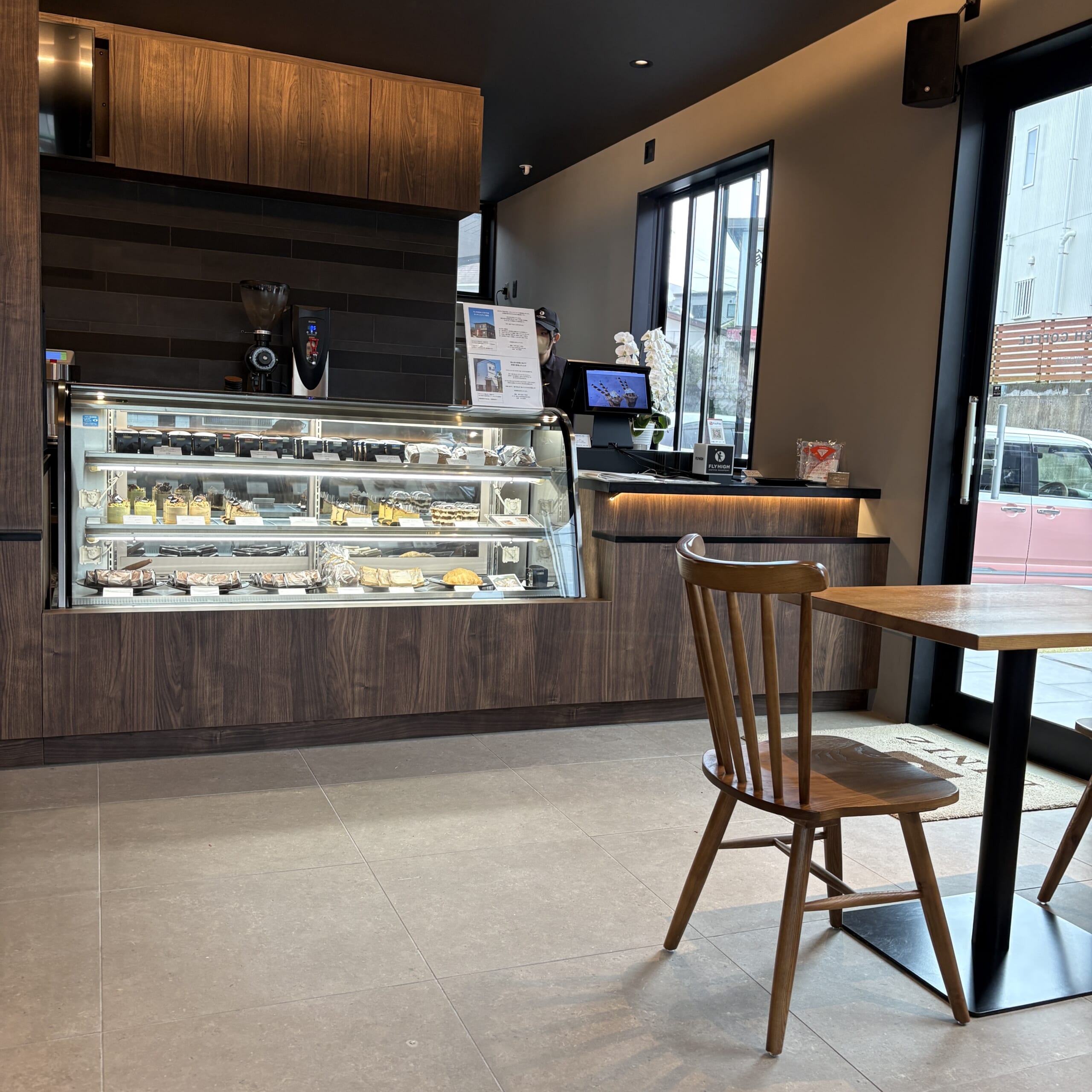 FLYHIGH COFFEE 鹿児島市　カフェ　吉野