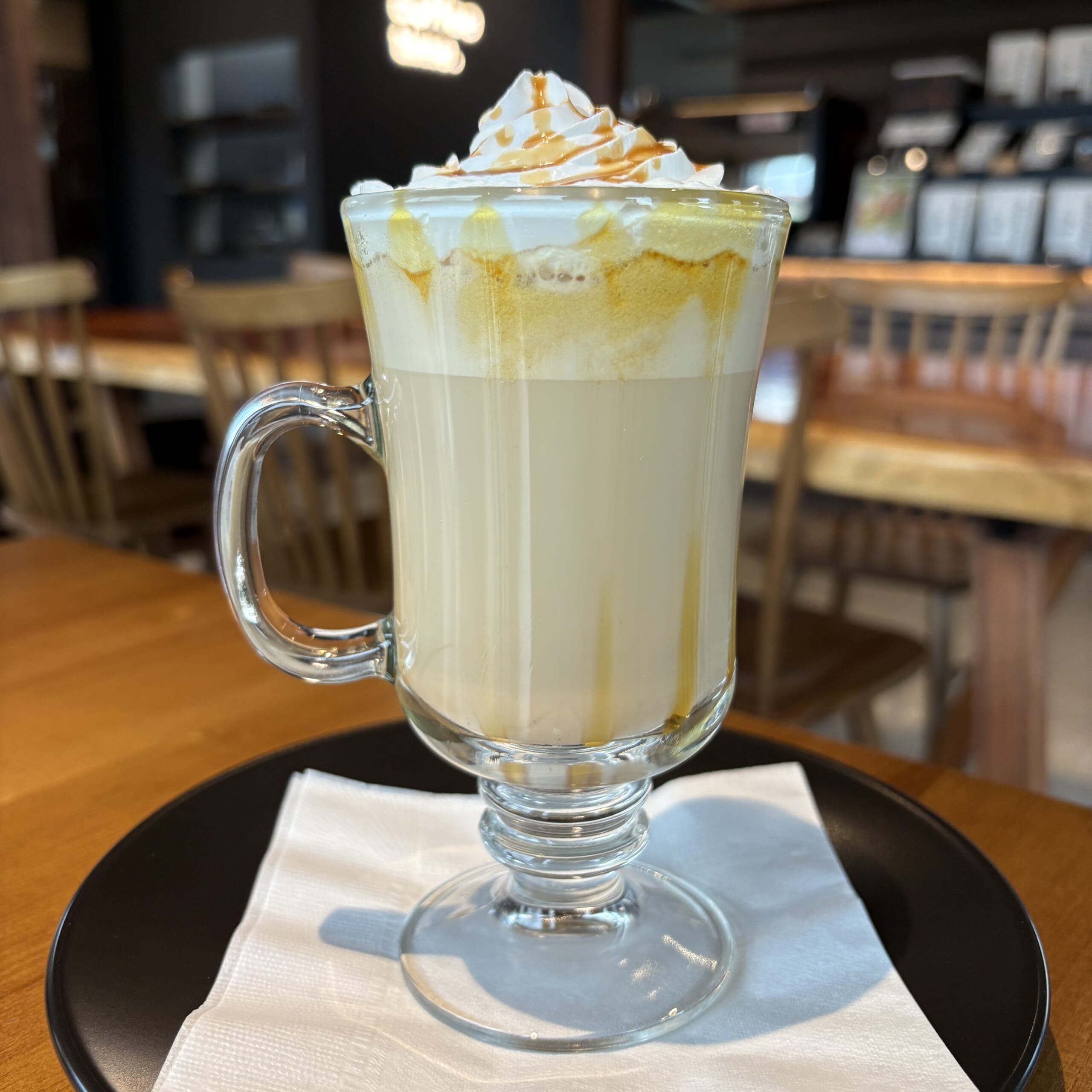 FLYHIGH COFFEE 鹿児島市　カフェ　吉野　キャラメルラテ