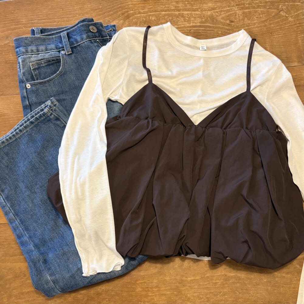 GU
ソフトシアークルーネックT