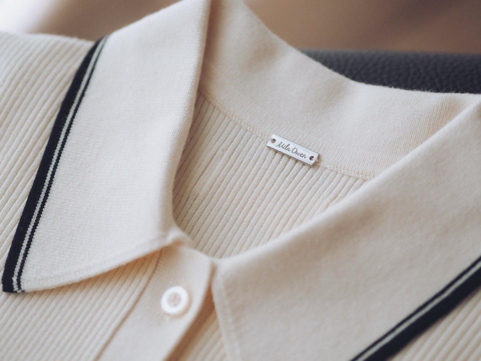 ドッキングワンピのタグの部分