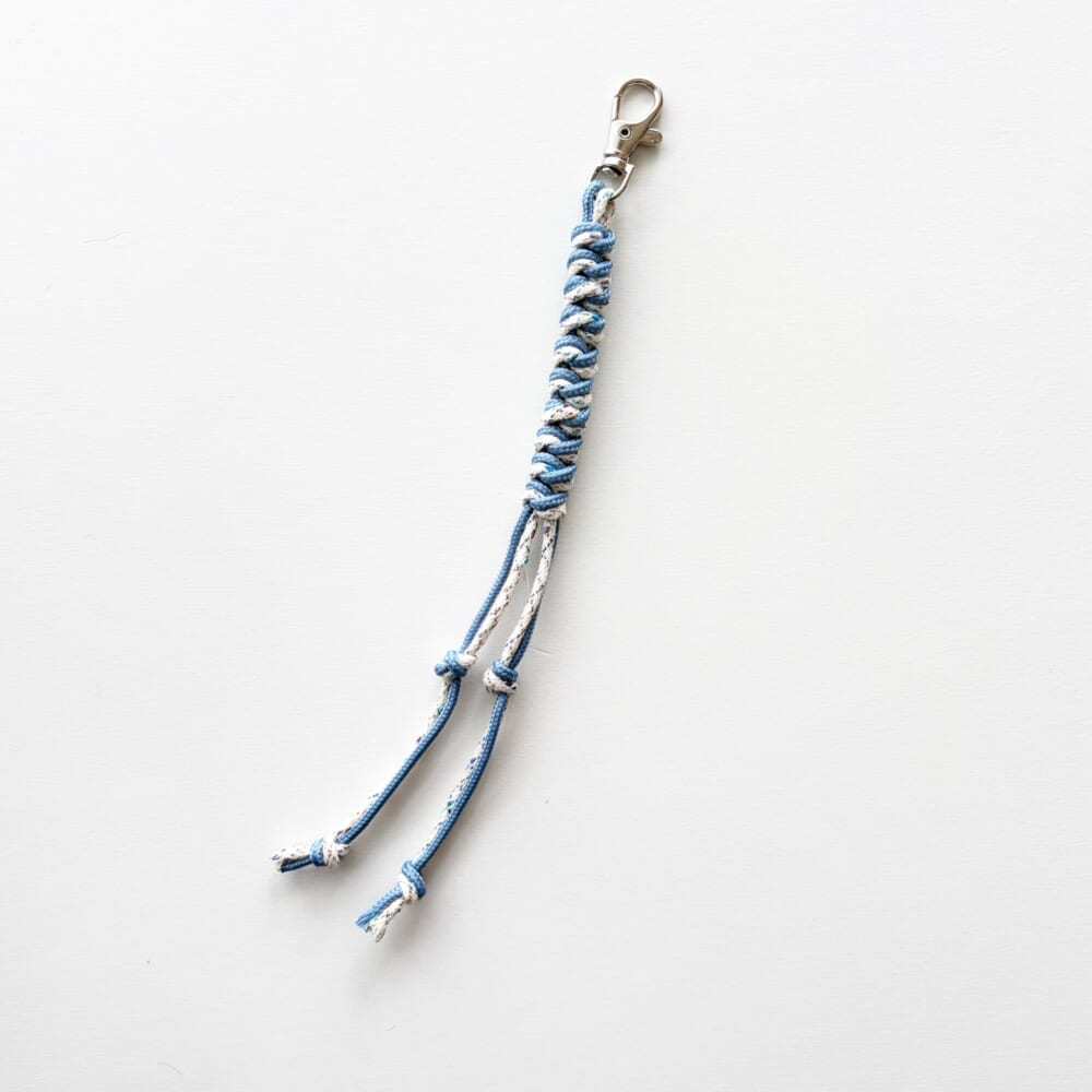 セリア　パラコード　手作り