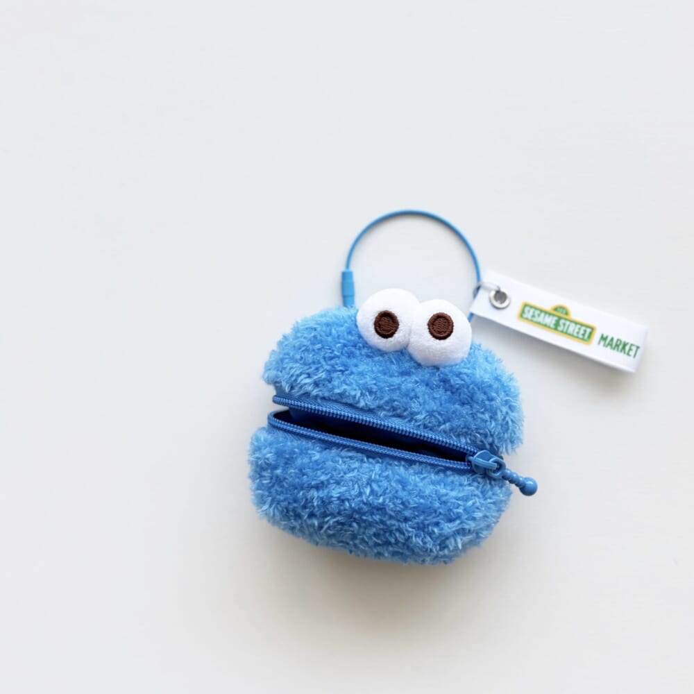 チャーム　セサミストーリート　イヤホンケース