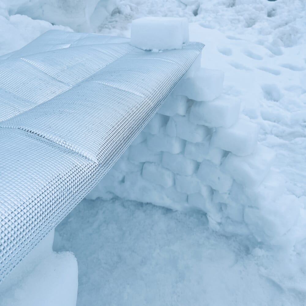 ニセコ 雪遊び イグルー