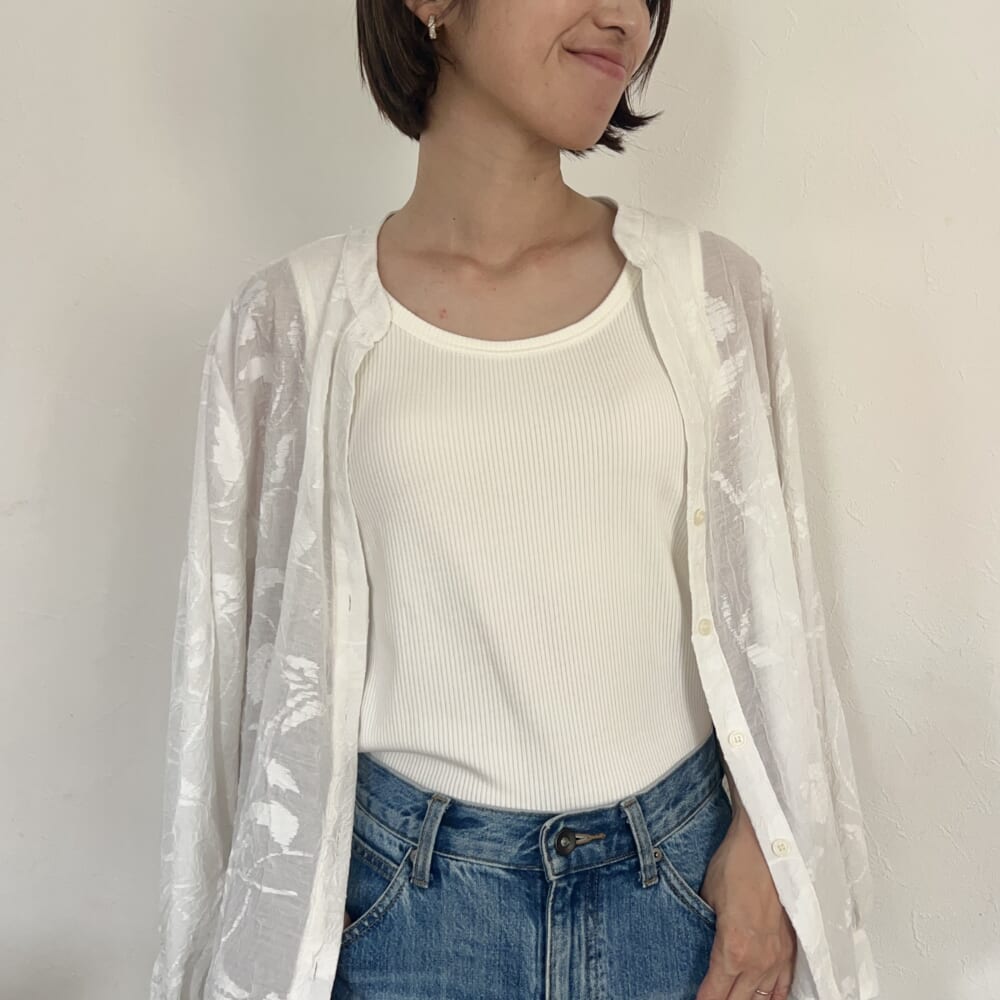 ブラデリスニューヨークピース　LEE別注　ブラ付きリブタンクトップ　着画
