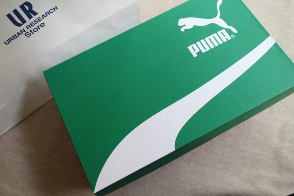 PUMA スニーカー