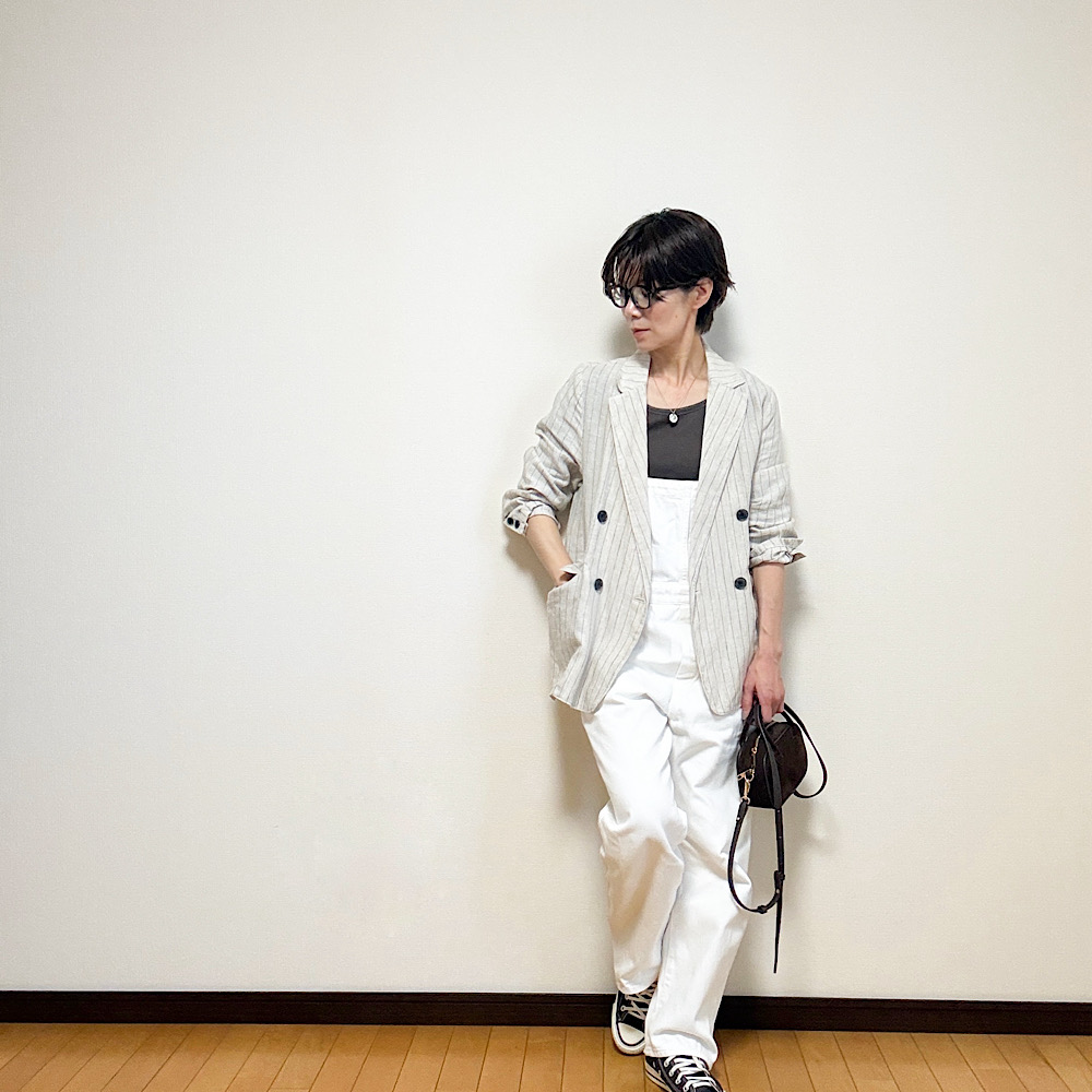 サロペットコーデ