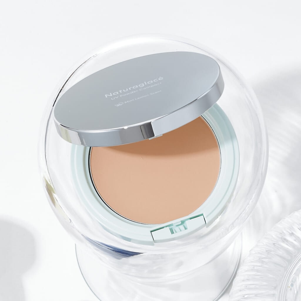 UVパウダー コンパクトML SPF50＋・PA＋＋＋＋ 12g￥4840／ナチュラグラッセ（限定品）
