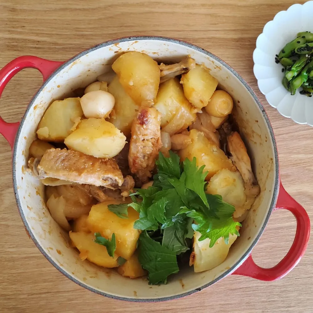 「韓国風 鶏じゃが」レシピ／ワタナベマキさん　完成　ナタリーさん