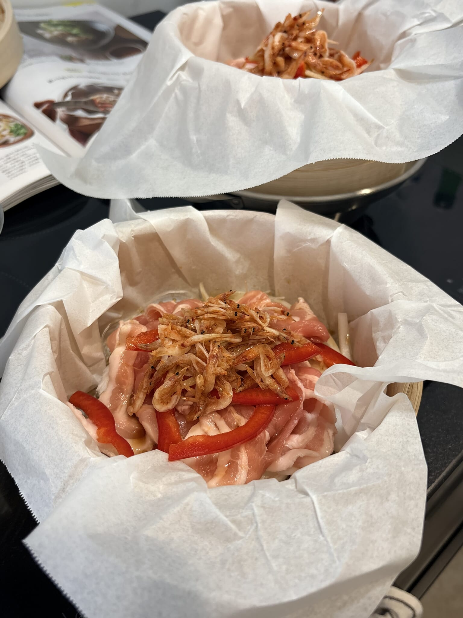 「豚バラ肉と干しエビの春雨蒸し」レシピ／ワタナベマキさん　制作途中　NENEさん