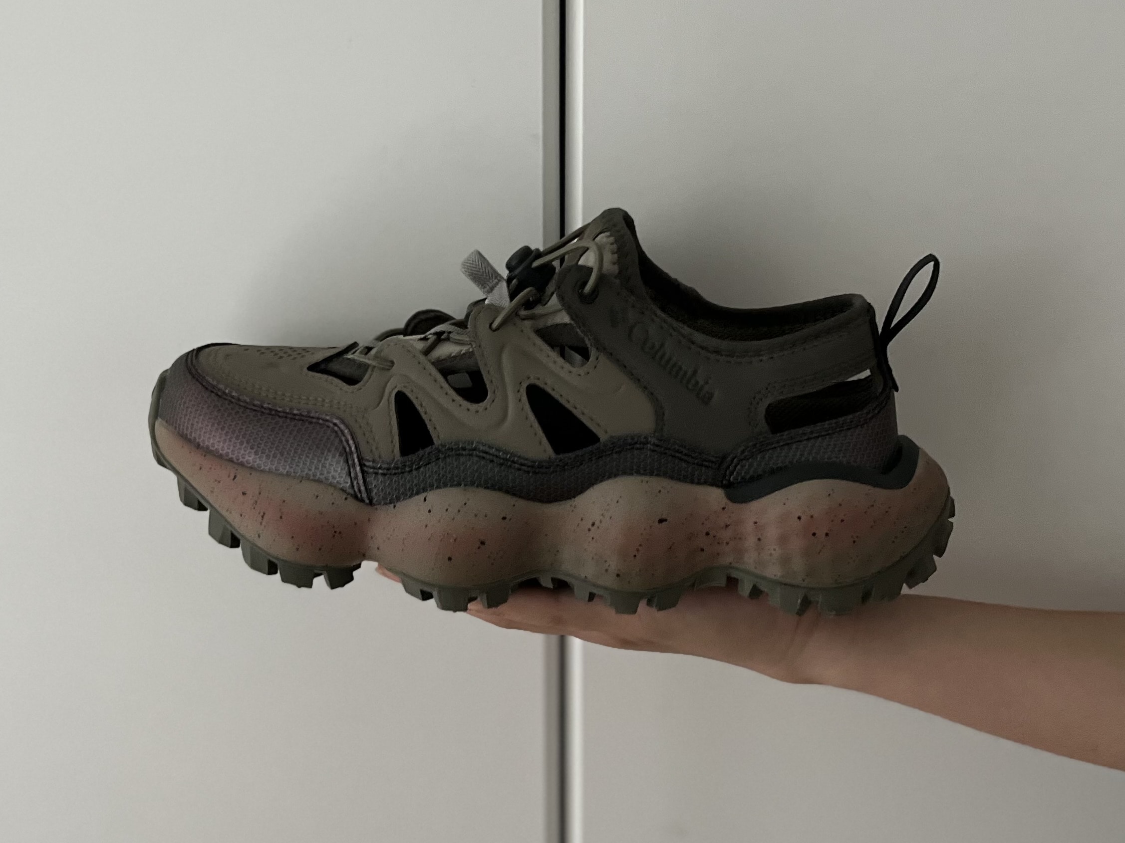 【Columbia（コロンビア）】脱ぎ履き簡単＆フィット感抜群！「スライブ リバイブ シャンダル」をこの夏の一足に追加しました TB icoco