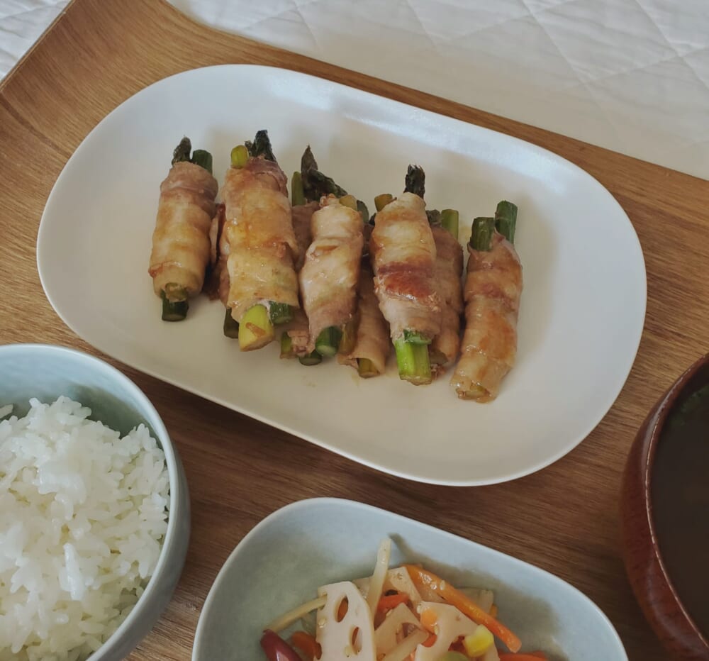 アスパラ肉巻き
