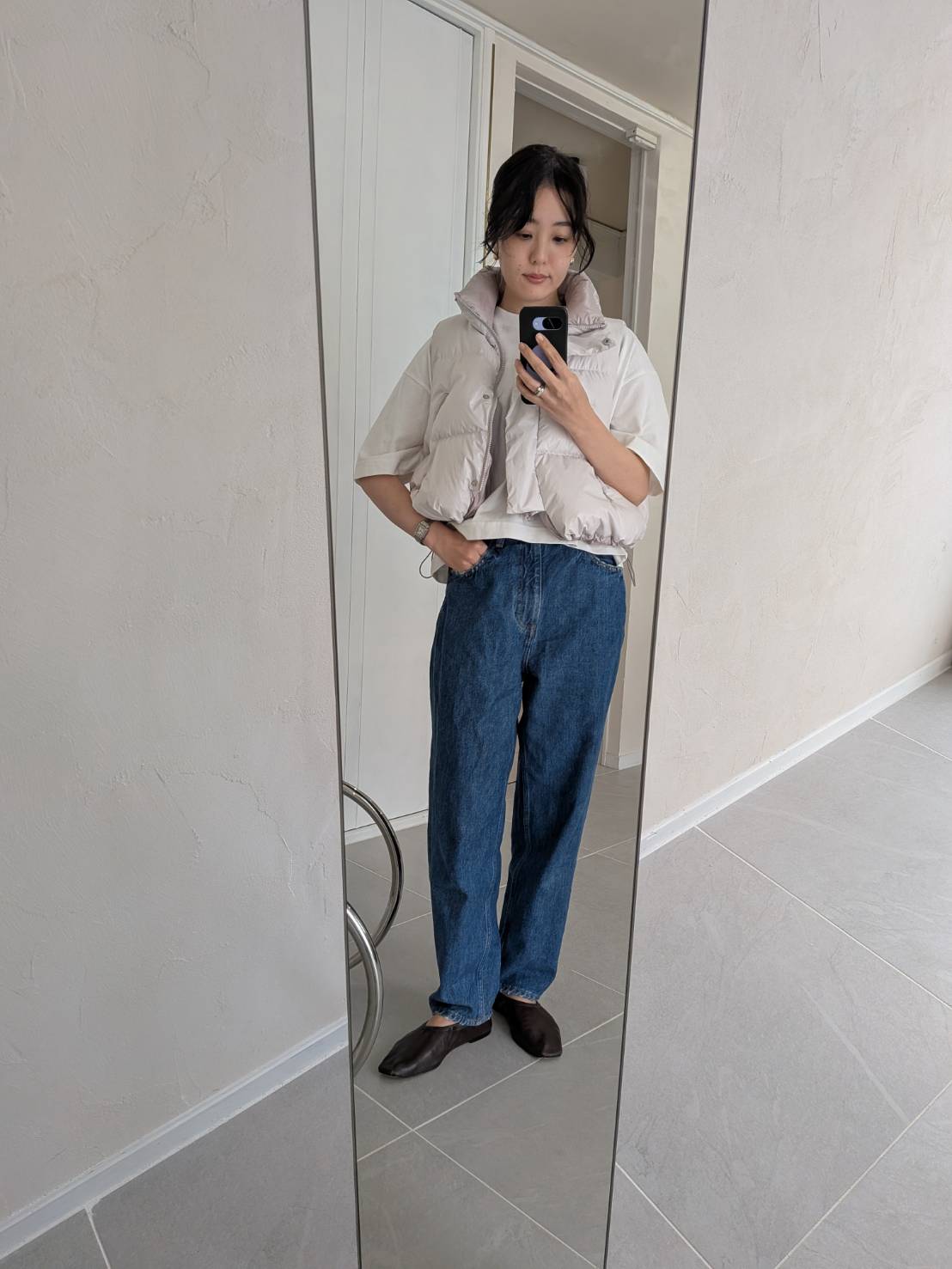 プチプラコーデ　白Tデニム　