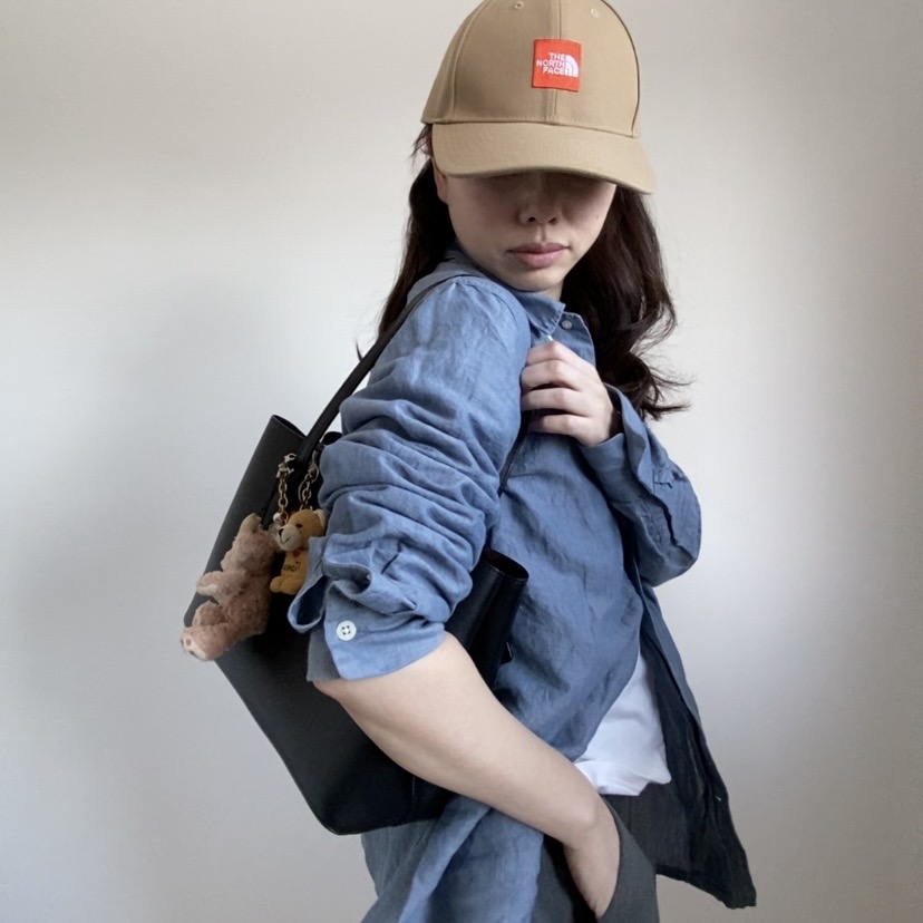 チャーム　バック　コーデ