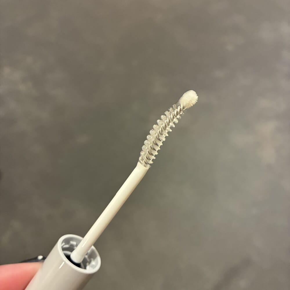 ファシオ　まつ毛美容液　プチプラ