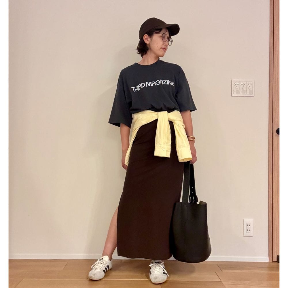 サードマガジン　ロゴT　コーデ
