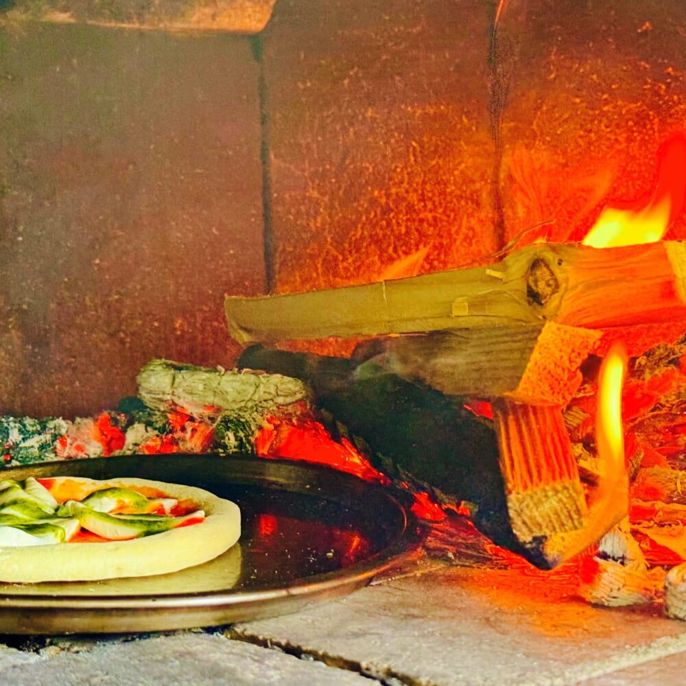 神奈川県南足柄市　丸太の森　バーベキュー場　BBQ　ピザ窯