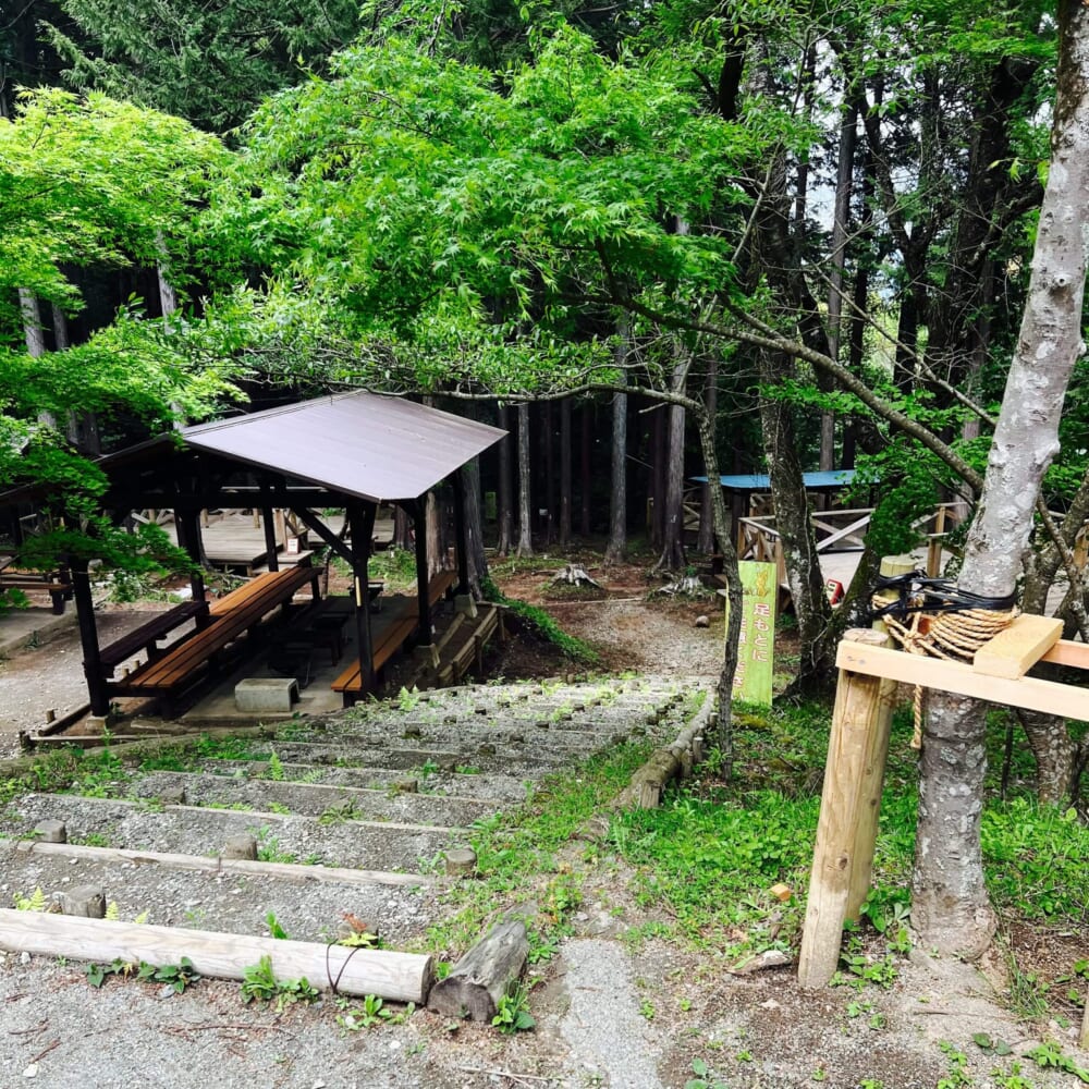 神奈川県南足柄市　丸太の森　バーベキュー場　BBQ　