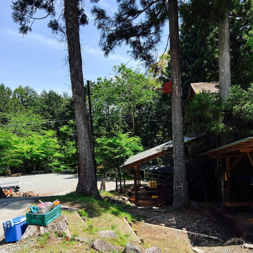 神奈川県南足柄市　丸太の森　バーベキュー場　BBQ　ピザ窯