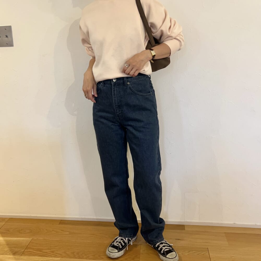 UNIQLOU ハイライズジーンズ