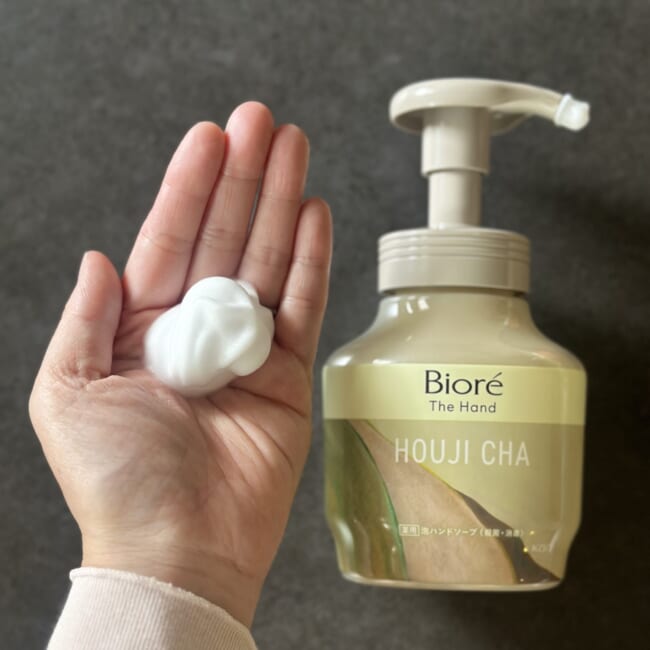 ビオレ ザ ハンド 薬用泡ハンドソープ　ほうじ茶の香り