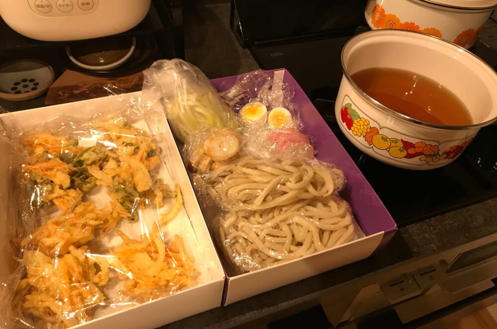 鍋焼きうどん　ミールキット　耳をすませば