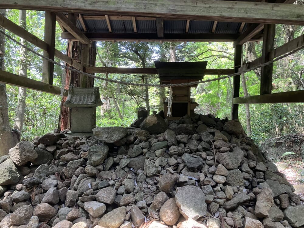 筑波山
白蛇弁天