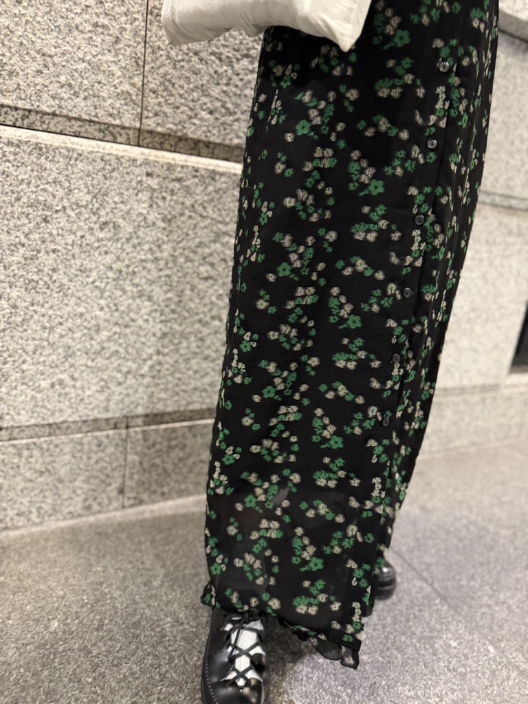 スタイリスト徳永千夏さん着用　ブランド名THE SHINZONE
2026SS　商品名 FLORAL JACQUARD SKIRT　