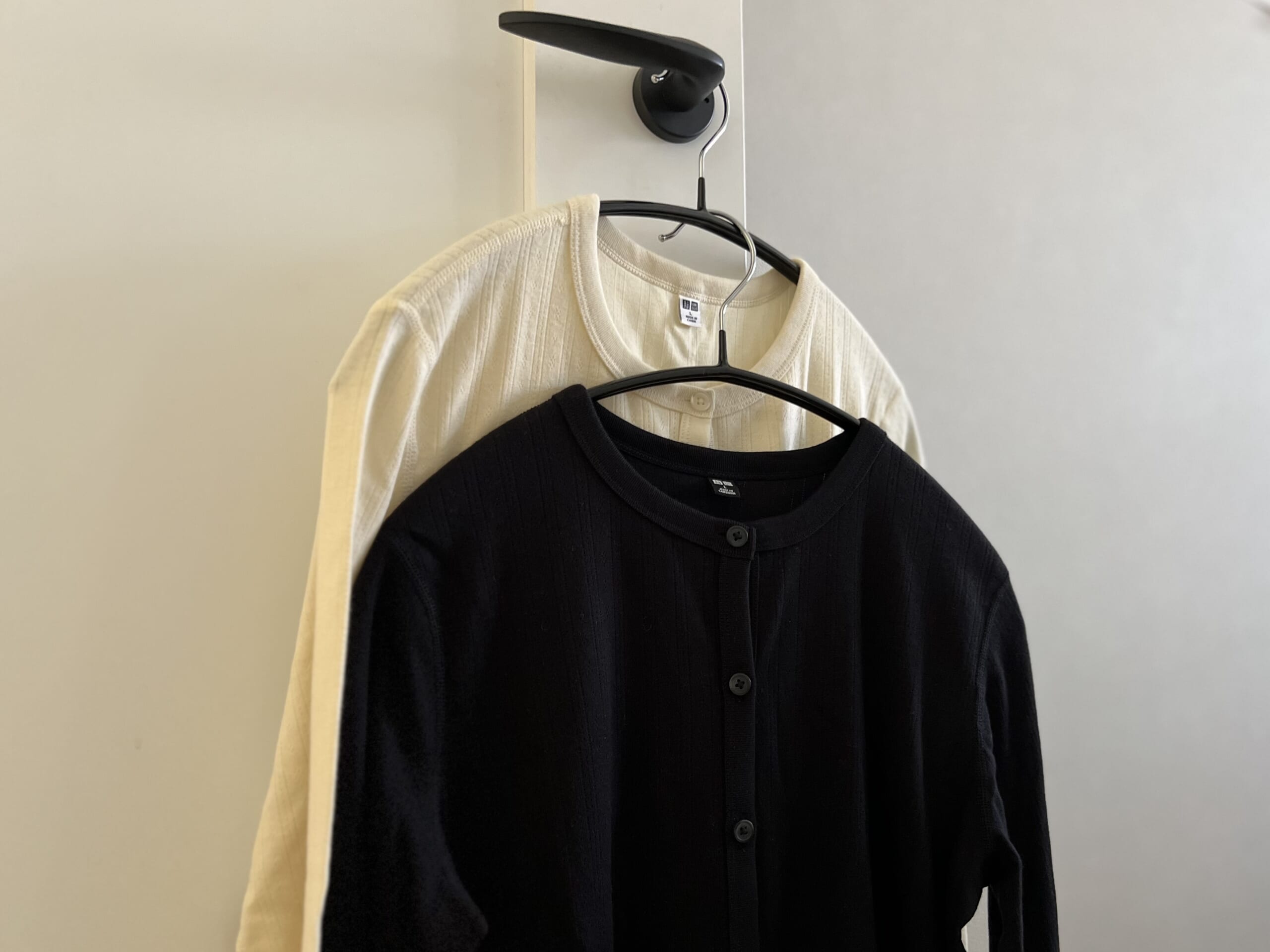 【ユニクロ】40代「ポインテールカーディガン」に頼った日【気温25℃の服装】