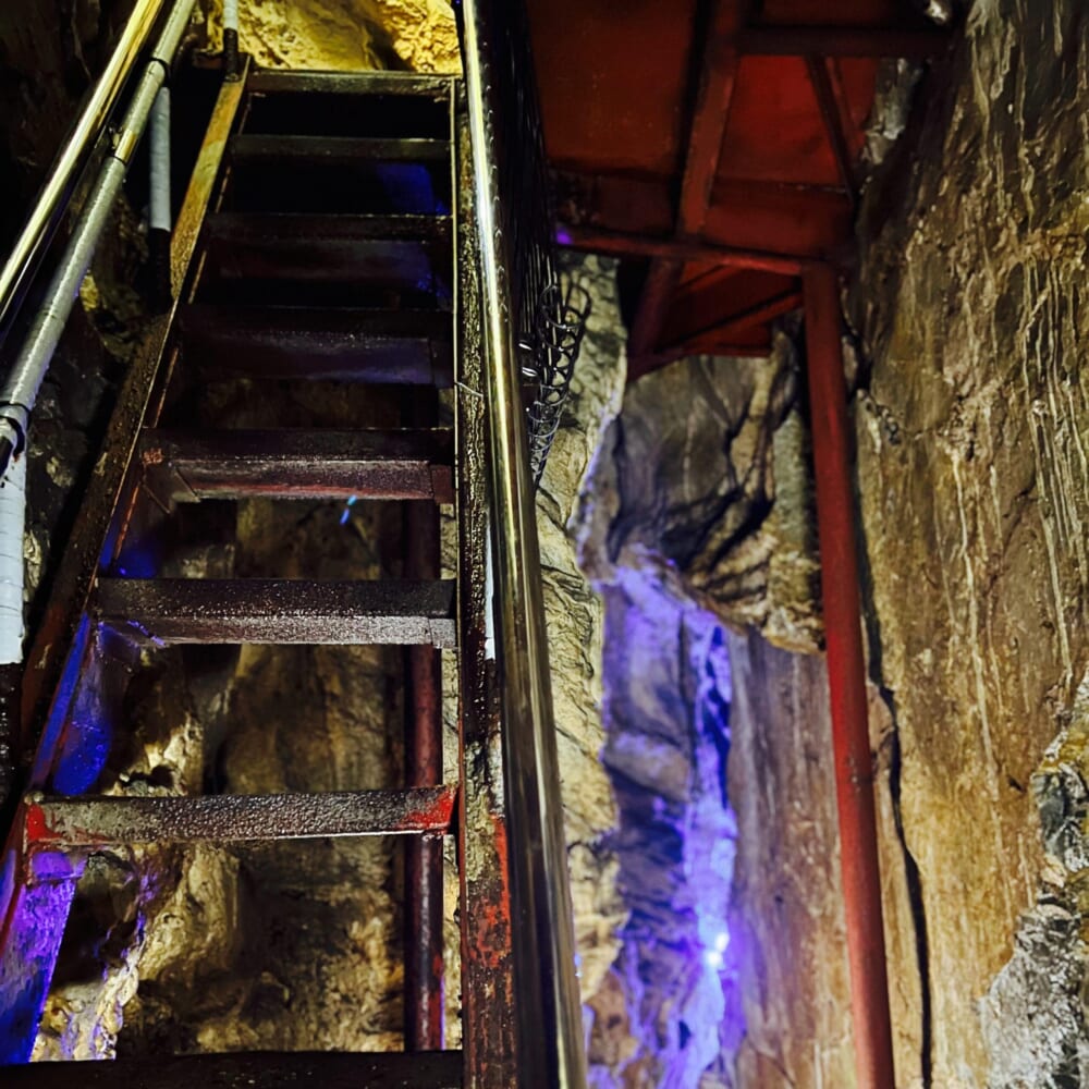 飛騨大鍾乳洞 飛騨高山 両面宿儺 第3洞