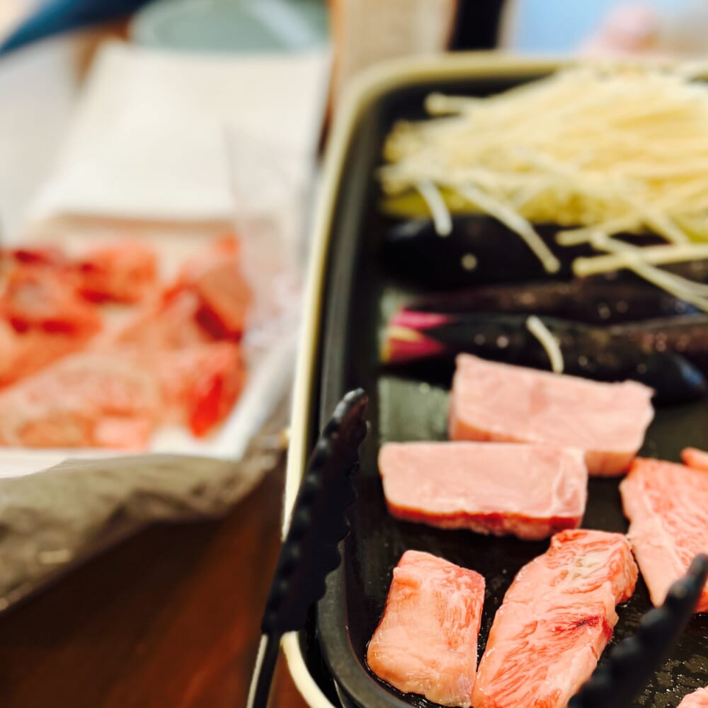 飛騨高山　飛騨牛　焼き肉　切り落とし　旅行お土産