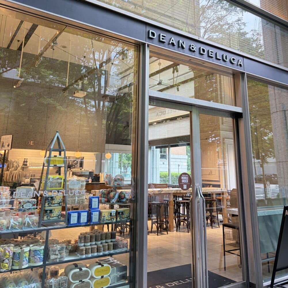dean&deluca 丸の内 カフェ