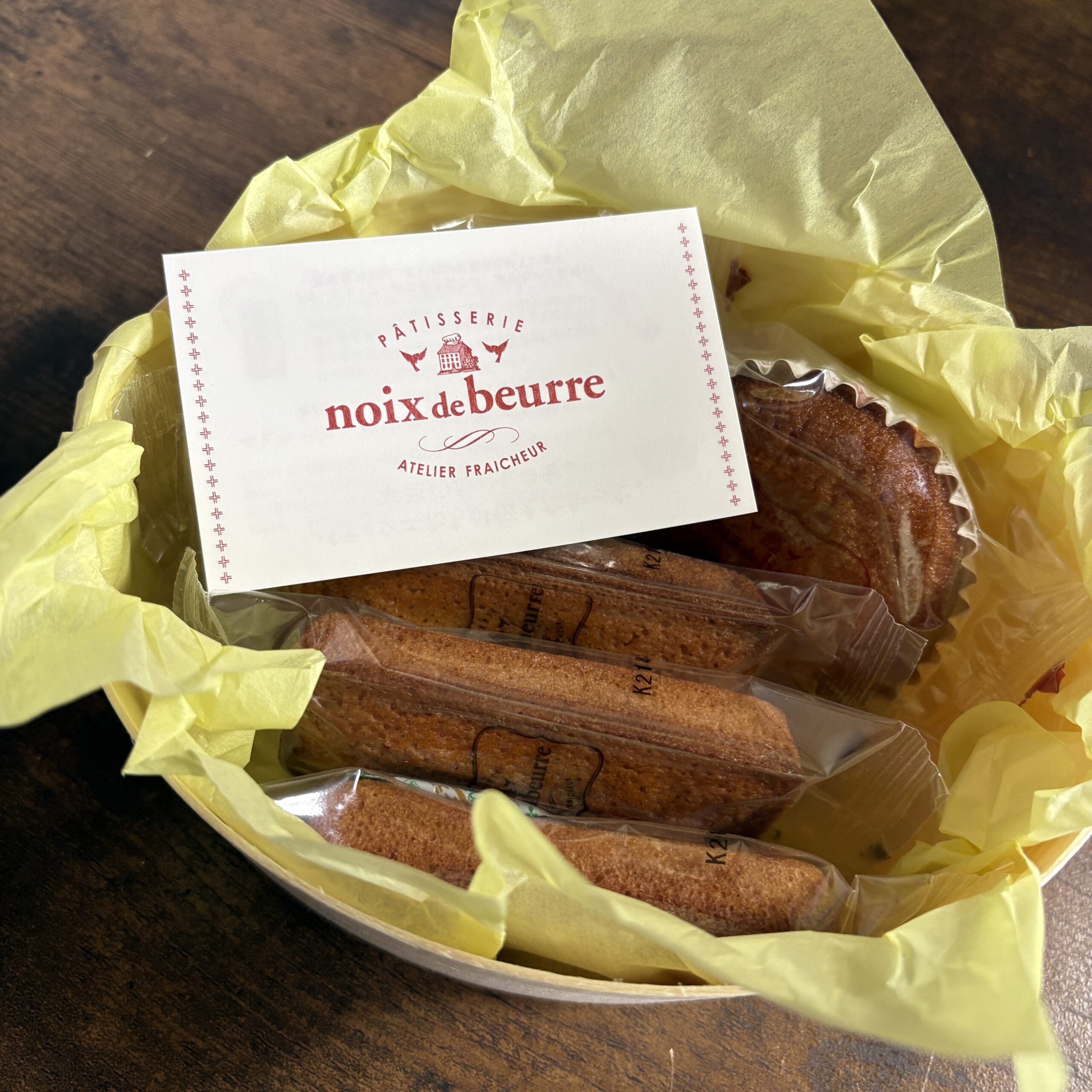 noix de beurre　ノワ・ドゥ・ブール　焼き菓子　フィナンシェ　マドレーヌ