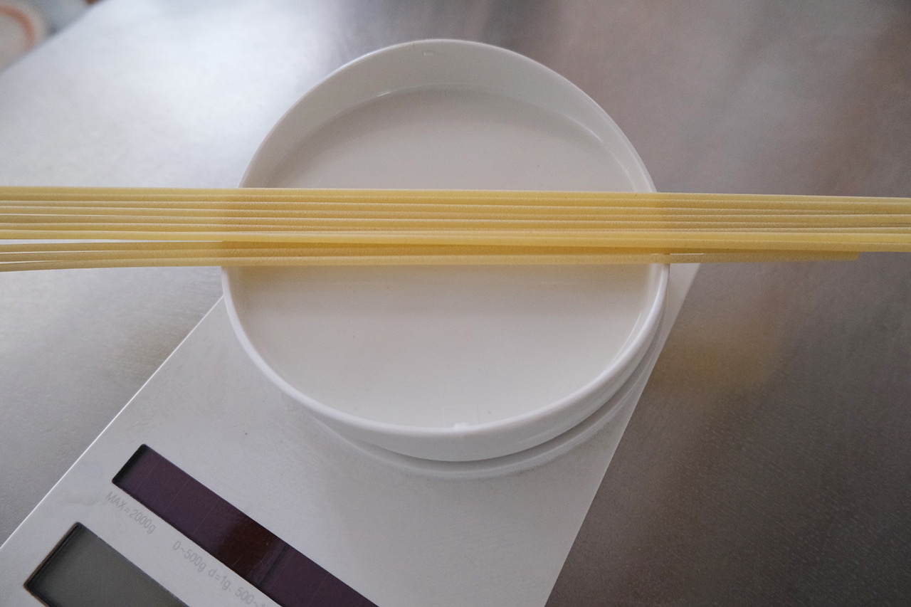 ソーラークッキングスケール　使用シーン