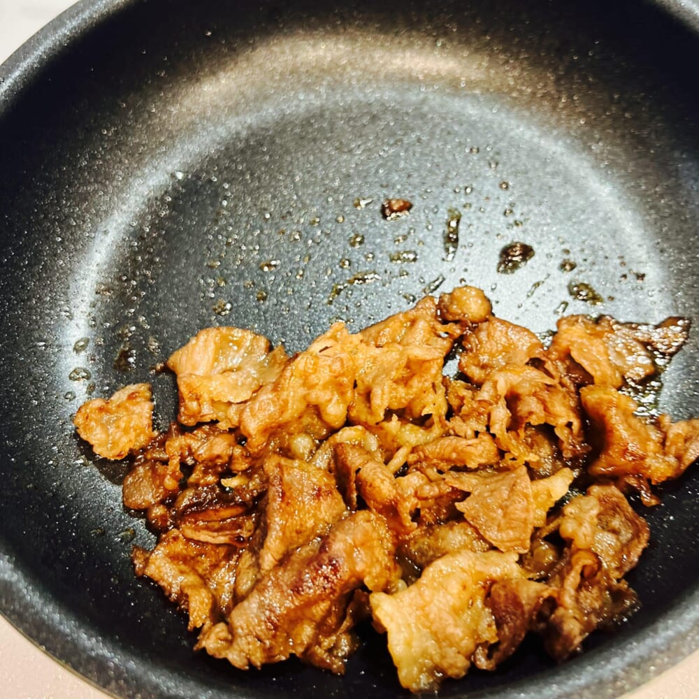 おにぎり弁当　飛騨牛　薄切り肉　