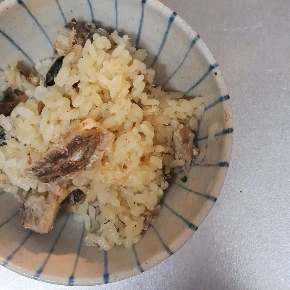 「さば缶ｄｅご飯 焼きさばご飯の素」調理例