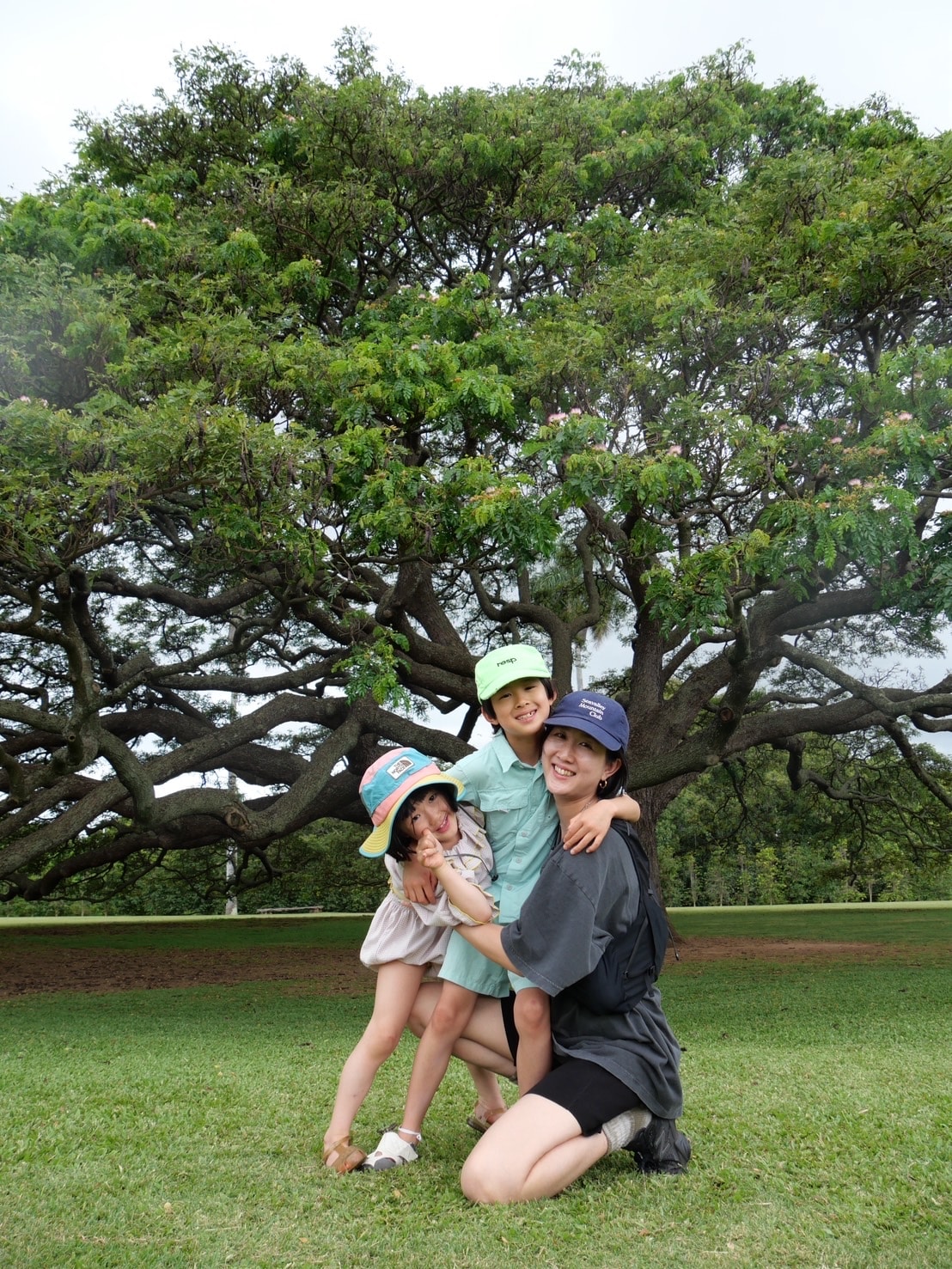 スタイリスト高橋美帆さん紹介TNFH THE NORTH FACE × HYKE（ザ・ノース・フェイス×ハイク）着用　子どもたちと一緒に