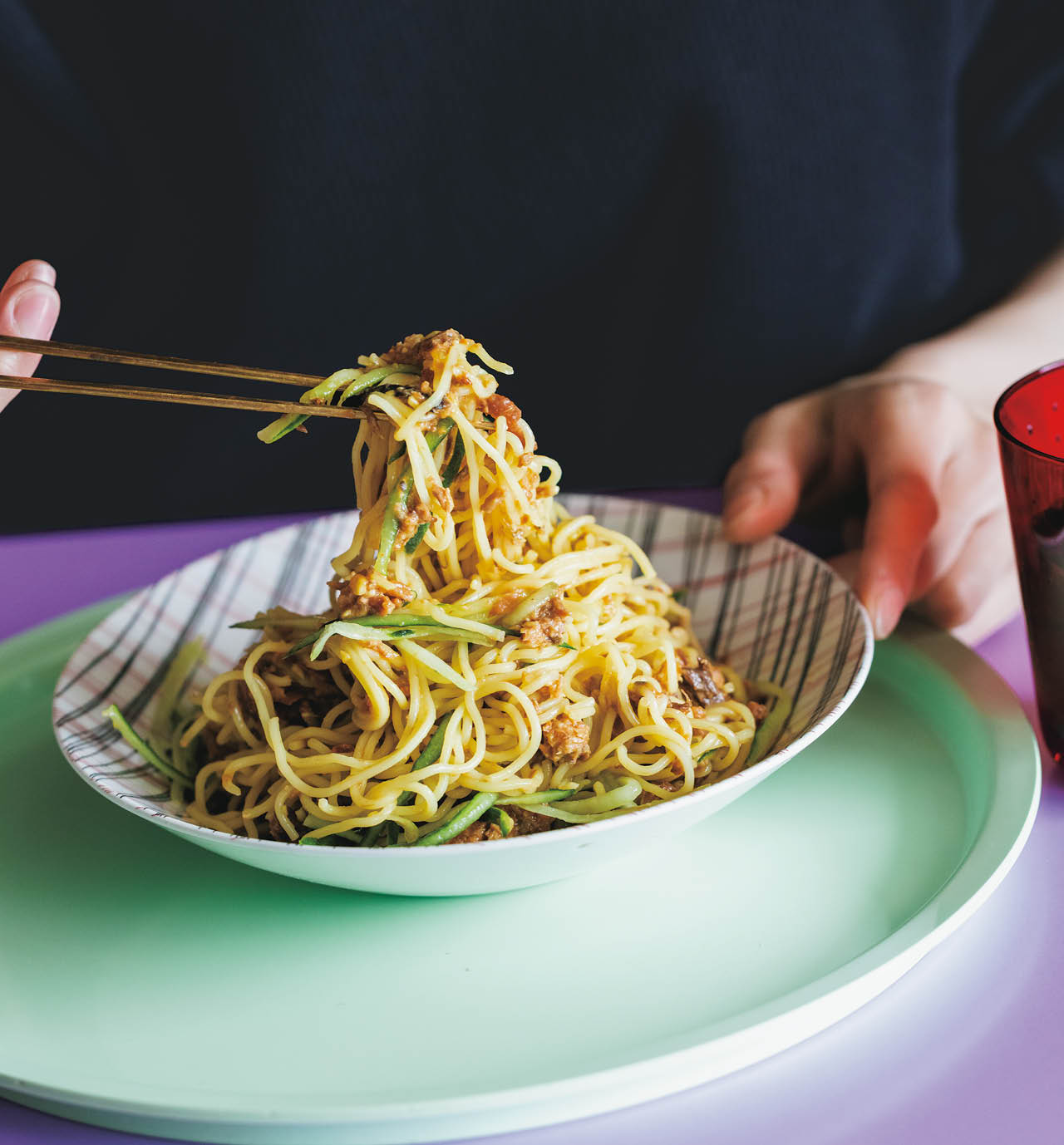 サバみそ煮缶の和え麺