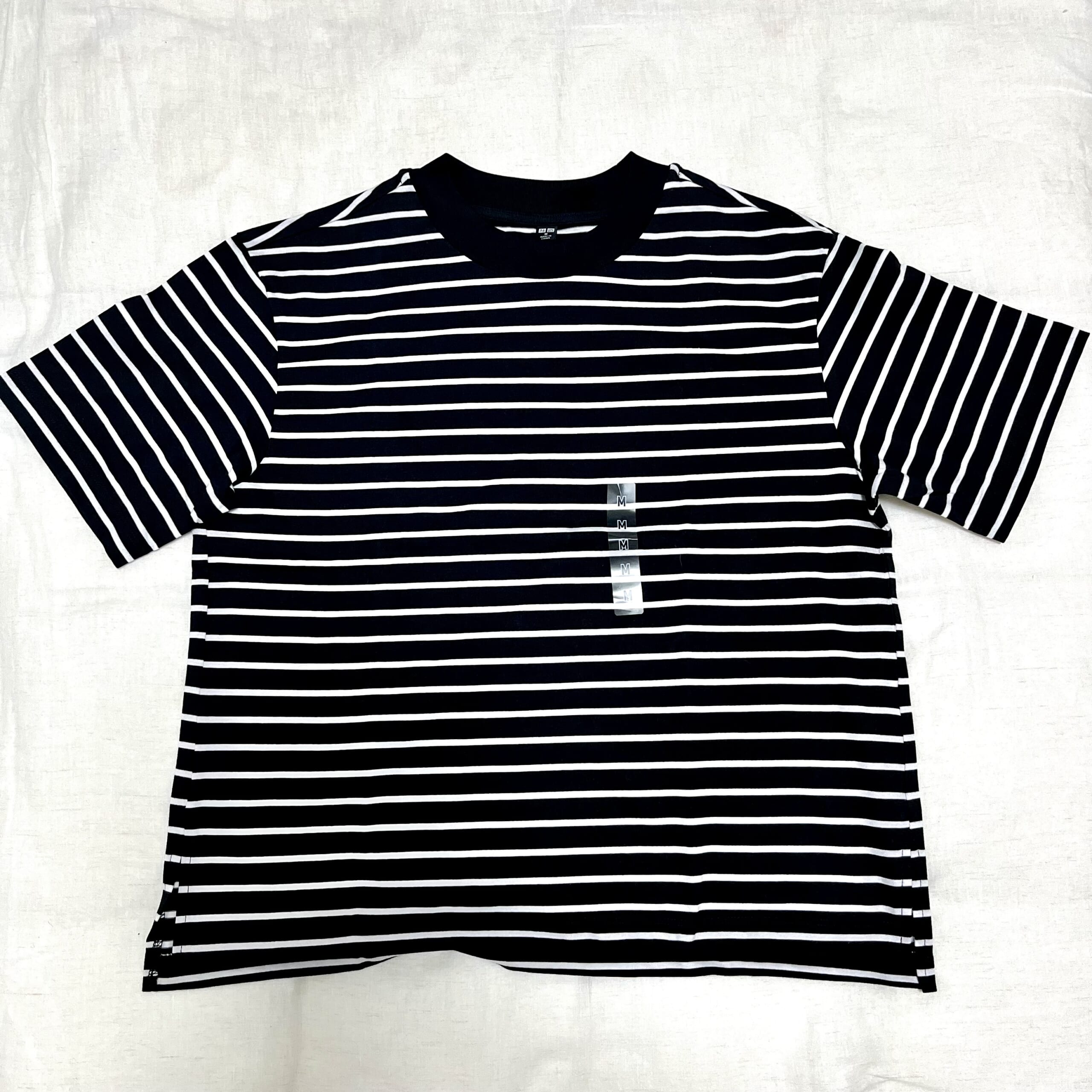 服　Tシャツ