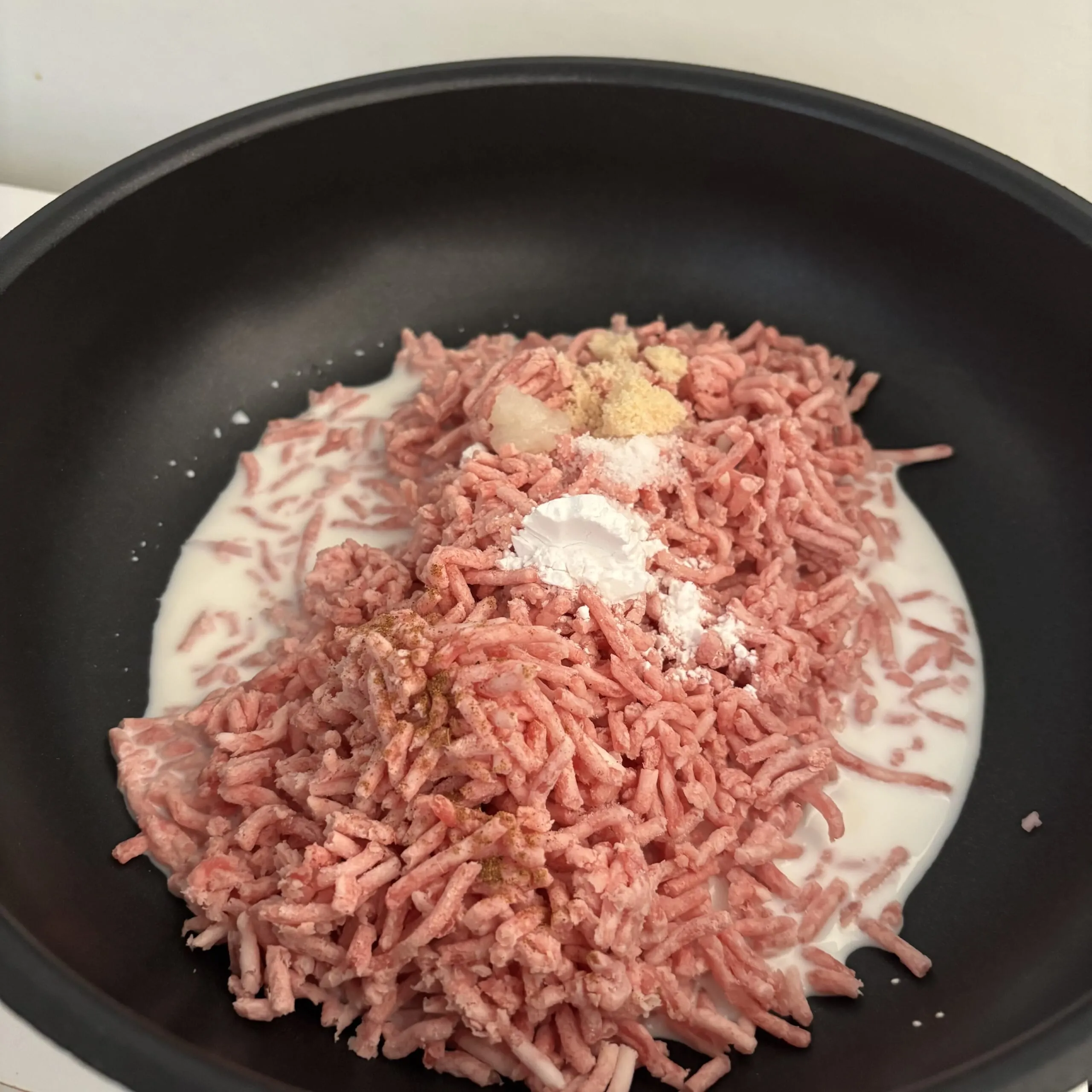 「酒蒸しハンバーグ」工程