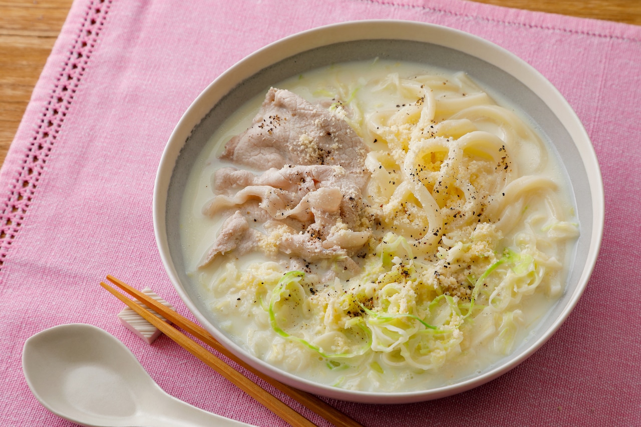 長谷川あかりさんの「豚肉と千切りキャベツの豆乳うどん」
