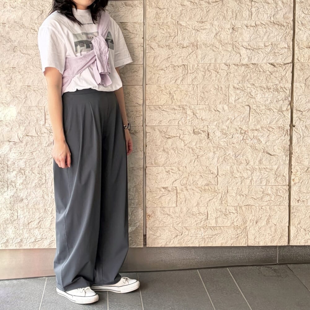 ユニクロ　アクティブストレッチワイドパンツ　グレー