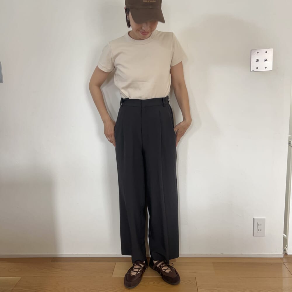 ユニクロU クルーネックT コーデ