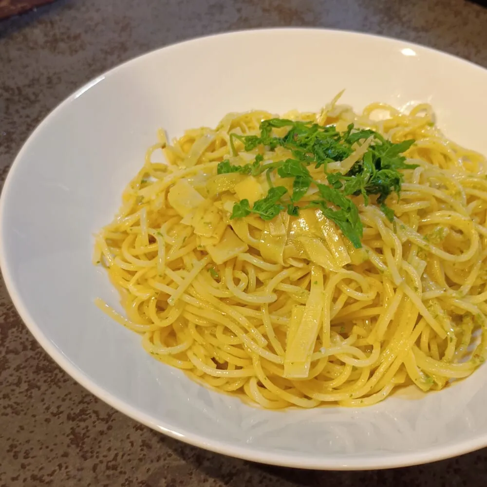実山椒のジェノベーゼソース、たけのこを使ったパスタ