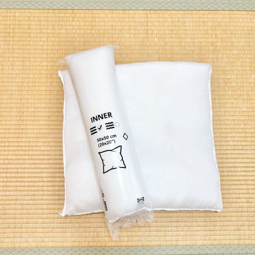 IKEA　クッション