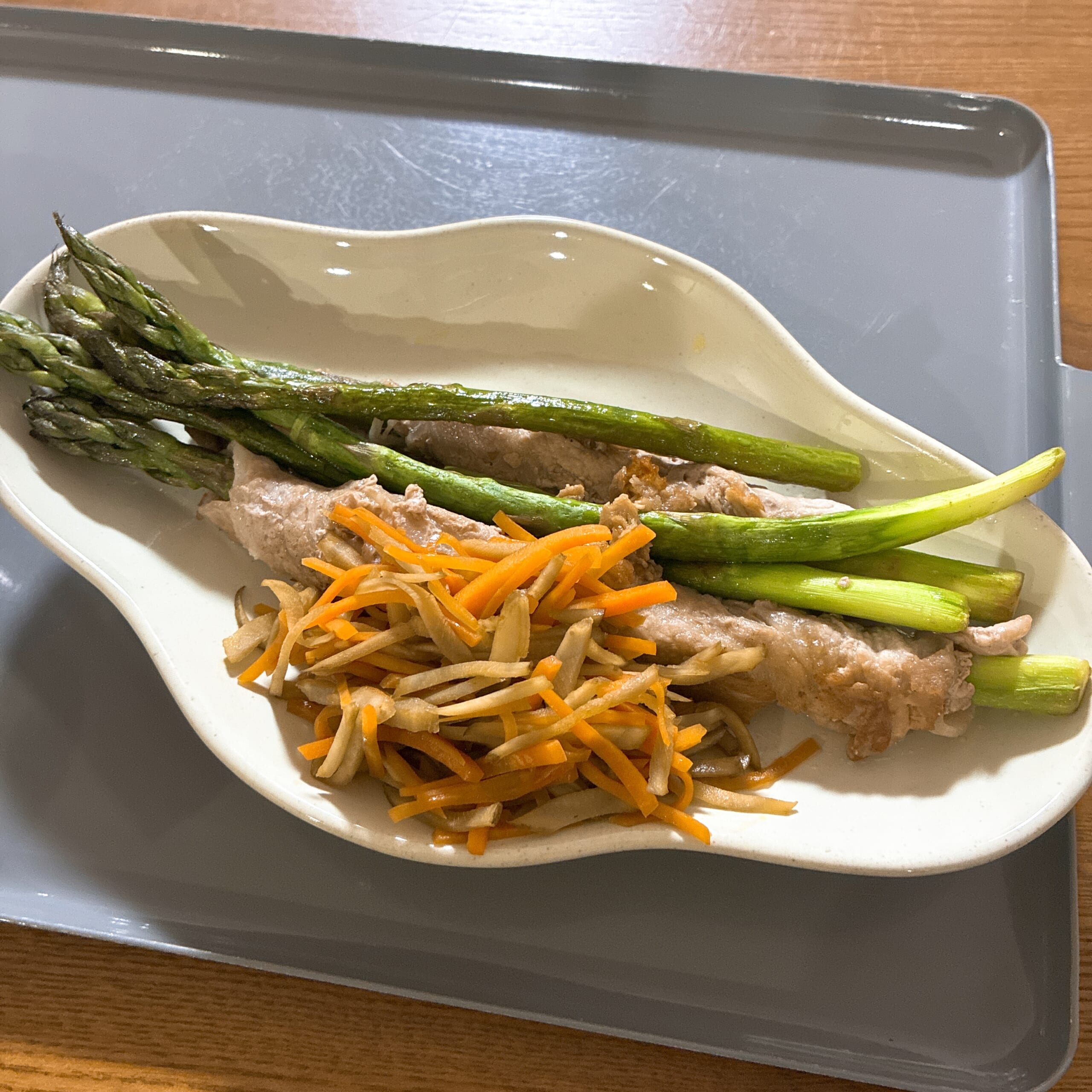 五十嵐可菜　中華可菜飯店　餃子皿　zento アイボリー